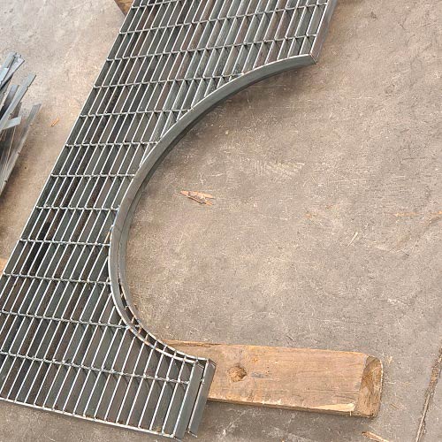 鋼格板鋼格柵板在化工行業的應用