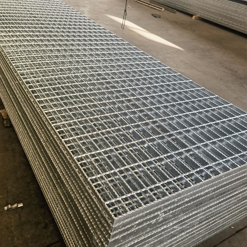 鍍鋅平臺鋼格板的性能分析