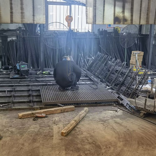 外行看熱鬧，內行看門道！鋼格柵的正確打開方式